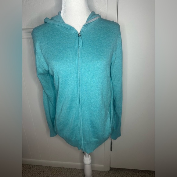 L.L. Bean Blue Long Sleeve Sweatshirt size L - Picture 3 of 8